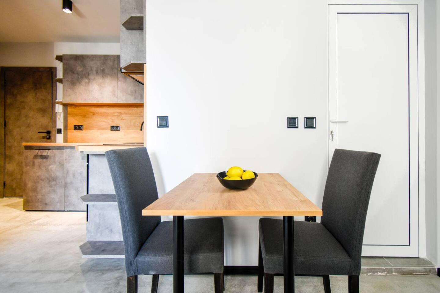6 Studios 6 Bathrooms 2 Levels Kitchens Sofia Buitenkant foto