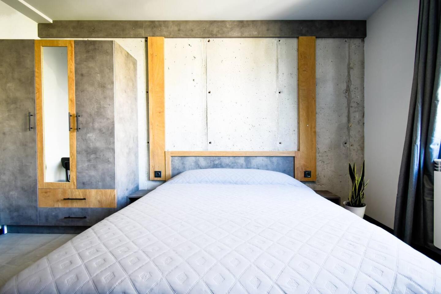 6 Studios 6 Bathrooms 2 Levels Kitchens Sofia Buitenkant foto